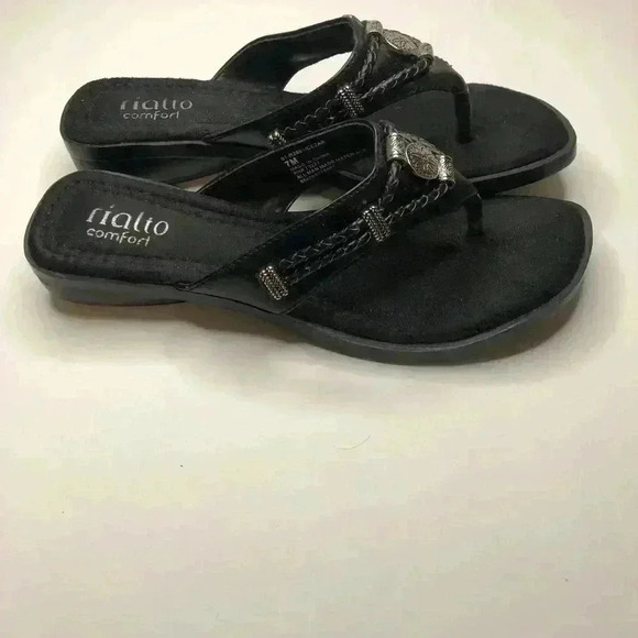 Rialto Comfort 7M Black Slip on Thong  Sandals - Picture 2 of 5